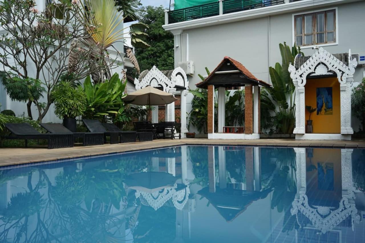 Vimean Sovannaphoum Resort Батамбанг Екстериор снимка